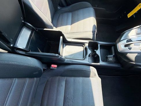 Used 2019 Honda CR-V LX image 29
