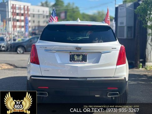 Used 2019 Cadillac XT5 Premium Luxury AWD/4WD image 5