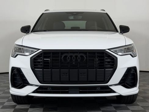 Used 2025 Audi Q3 2.0T Premium Plus w/ Premium Plus Package AWD/4WD image 6
