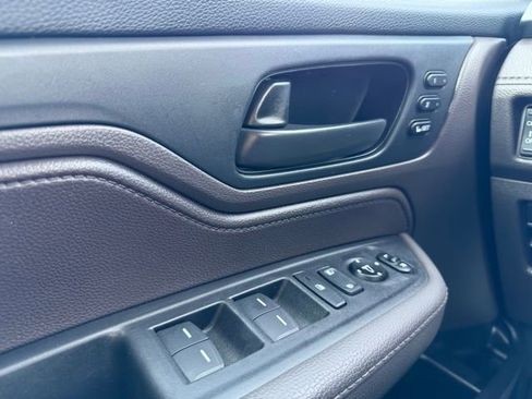 Used 2018 Honda Odyssey EX-L image 21