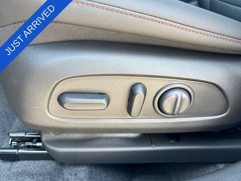 New 2026 Chevrolet Trax RS w/ Sunroof Package FWD image 12