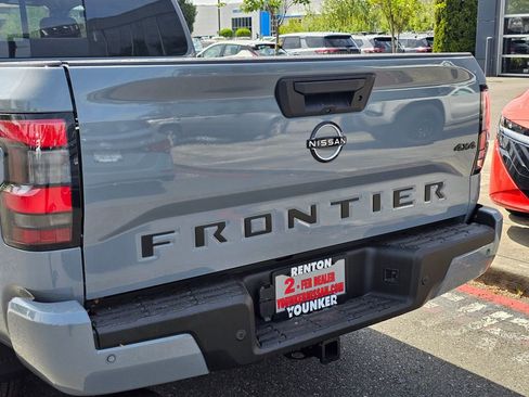 New 2026 Nissan Frontier SV AWD/4WD image 10