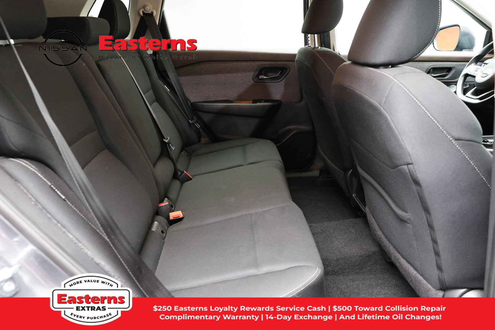 Used 2023 Nissan Rogue S AWD/4WD image 23