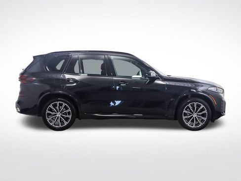 Used 2026 BMW X5 xDrive40i w/ M Sport Package AWD/4WD image 6
