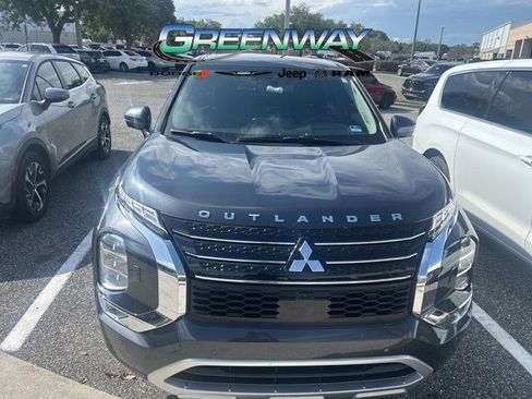 Used 2024 Mitsubishi Outlander SE AWD/4WD image 12
