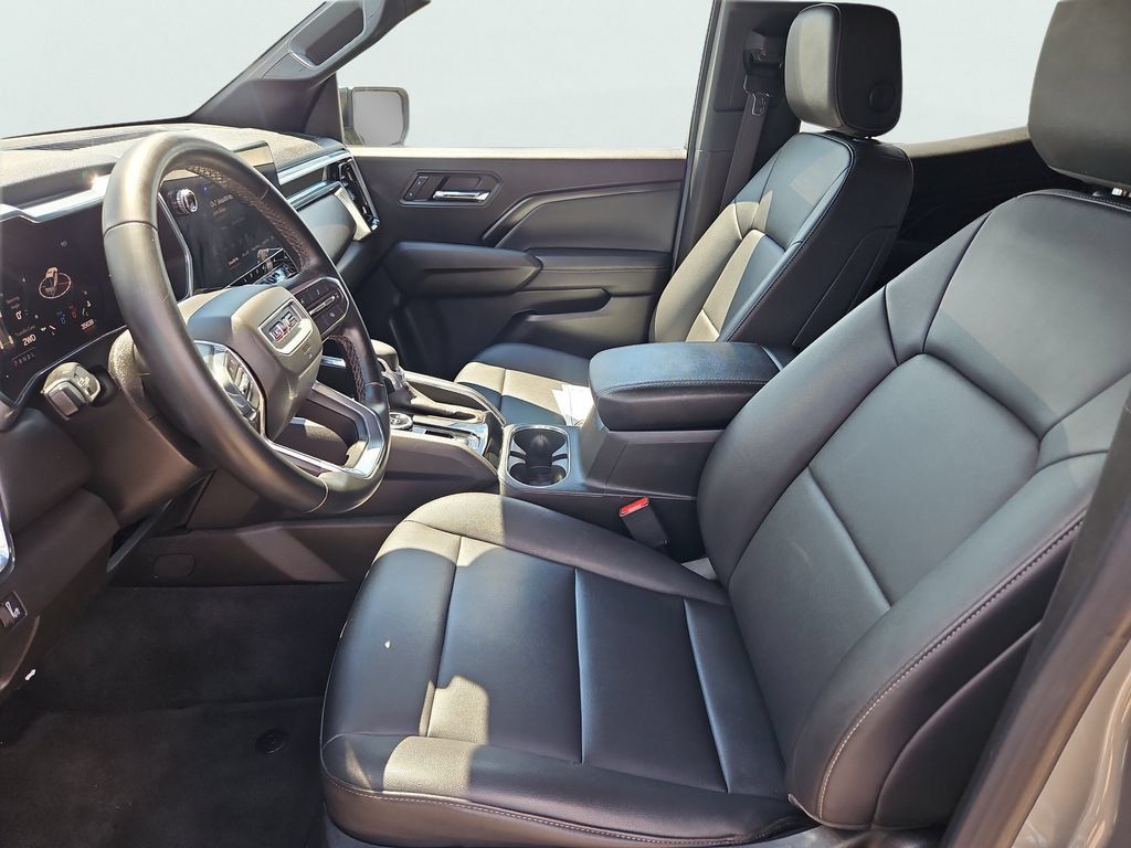 Certified 2024 GMC Canyon Elevation w/ Elevation Premium Package AWD/4WD image 31