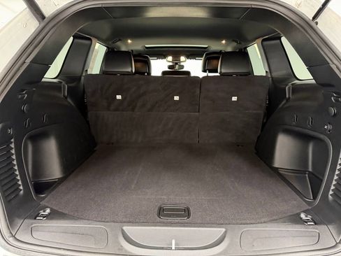 Used 2021 Jeep Grand Cherokee Limited image 25