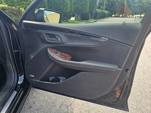 Used 2014 Chevrolet Impala LTZ image 33