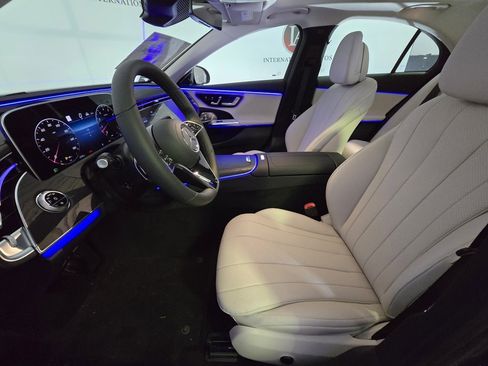 New 2026 Mercedes-Benz E 450 4MATIC Sedan image 11