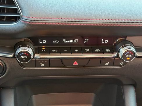 New 2026 MAZDA MAZDA3 Carbon image 20