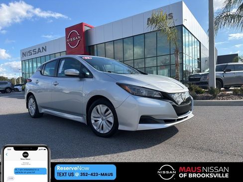 Used 2023 Nissan Leaf S image 1