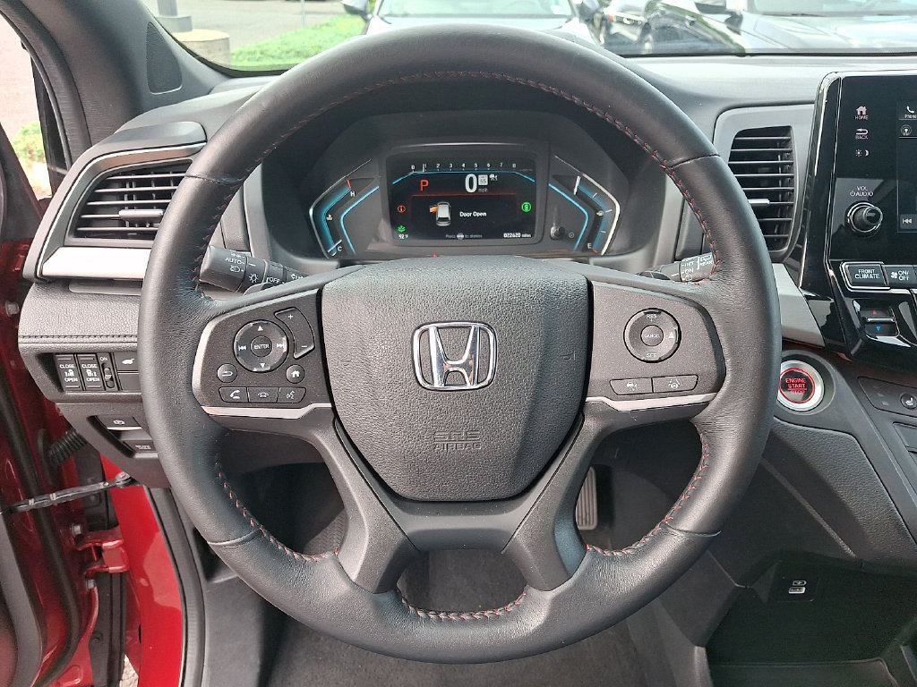 Used 2023 Honda Odyssey Sport image 19