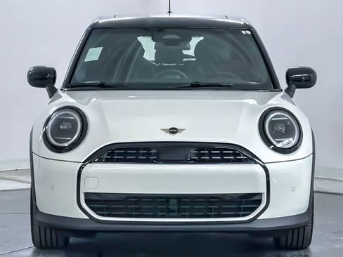 New 2026 MINI Cooper 4-Door Hardtop image 10