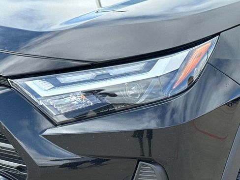 Used 2023 Toyota RAV4 XLE FWD image 4