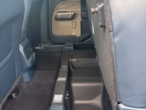 Used 2026 Ford Maverick Lariat image 25