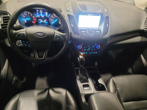 Used 2019 Ford Escape Titanium FWD image 22