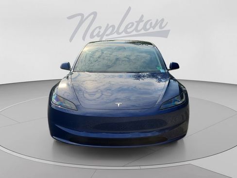 Used 2024 Tesla Model 3 Long Range RWD image 9