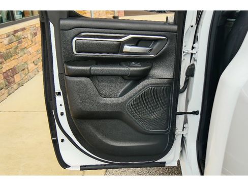 Used 2023 RAM 1500 Big Horn AWD/4WD image 16