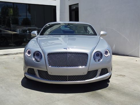 Used 2012 Bentley Continental GT AWD/4WD image 2
