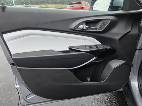 New 2026 Chevrolet Trax LT w/ LT Convenience Package image 11