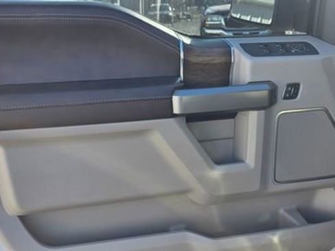 Used 2019 Ford F150 Limited w/ Trailer Tow Package image 8