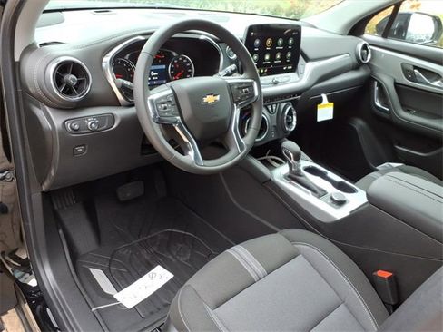 New 2026 Chevrolet Blazer LT image 5