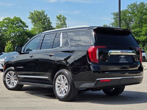 Used 2023 GMC Yukon SLT w/ SLT Premium Package AWD/4WD image 28