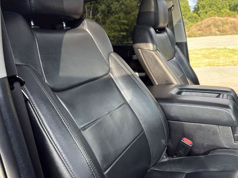 Used 2015 Toyota Tundra Limited AWD/4WD image 33