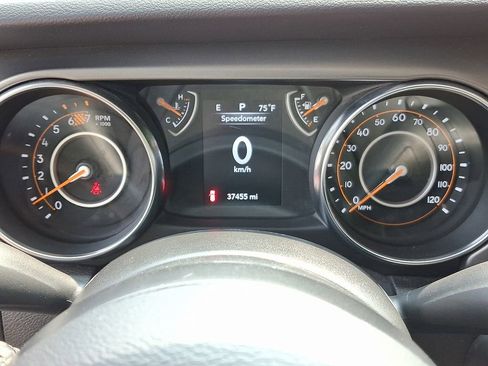 Used 2023 Jeep Wrangler Sport S image 20