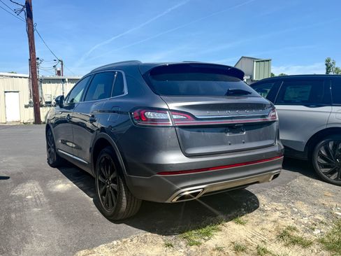 Used 2023 Lincoln Nautilus Reserve w/ Monochromatic Package AWD/4WD image 4