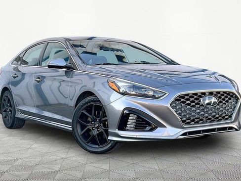 Used 2019 Hyundai Sonata Limited FWD image 1