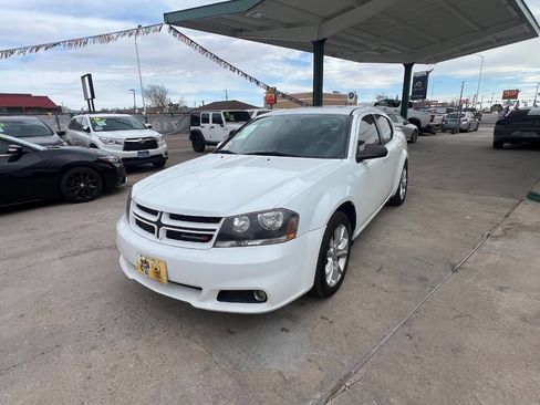 Used 2014 Dodge Avenger R/T w/ Sun/Sound Group FWD image 3