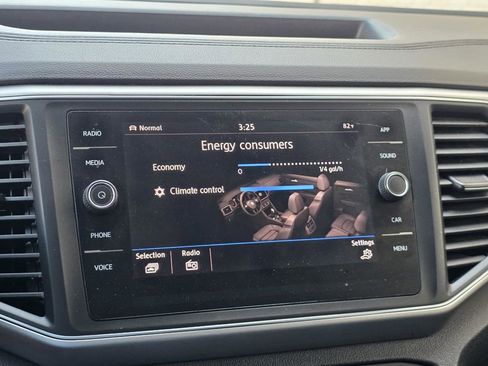 Used 2018 Volkswagen Atlas SE AWD/4WD image 15