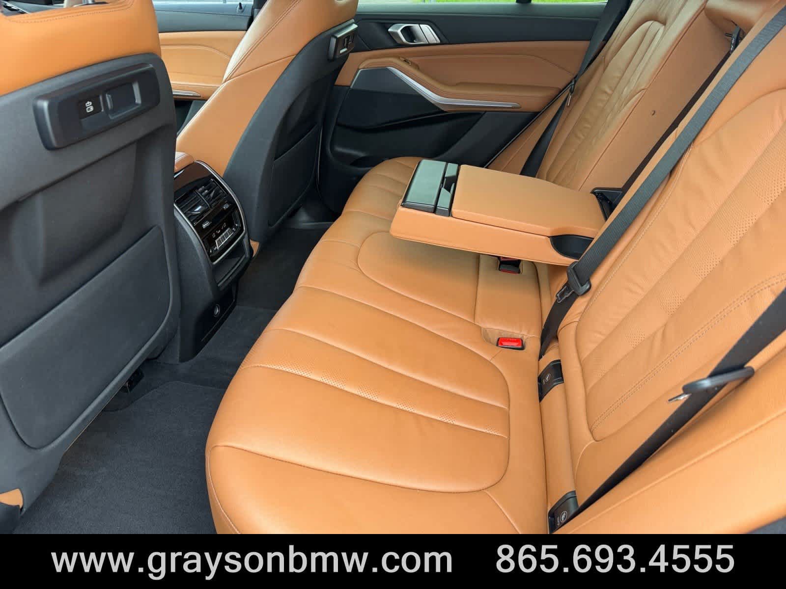 Used 2019 BMW X5 xDrive40i w/ Premium Package 2 AWD/4WD image 14