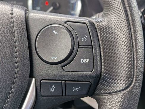 Used 2017 Toyota Corolla LE FWD image 25