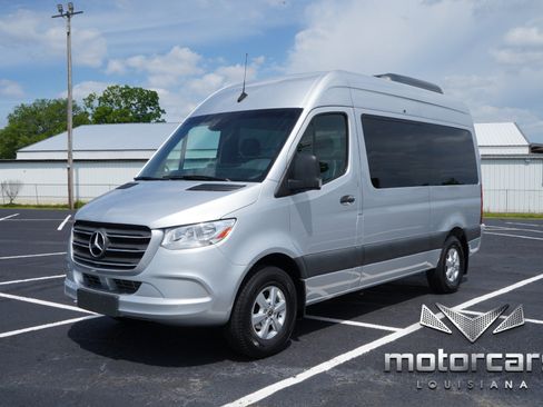 Used 2020 Mercedes-Benz Sprinter 2500 image 3