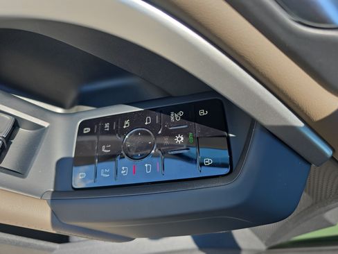 New 2026 Audi Q5 Premium Plus AWD/4WD image 22