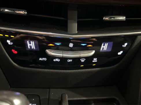 Used 2020 Cadillac CT6 Luxury image 35