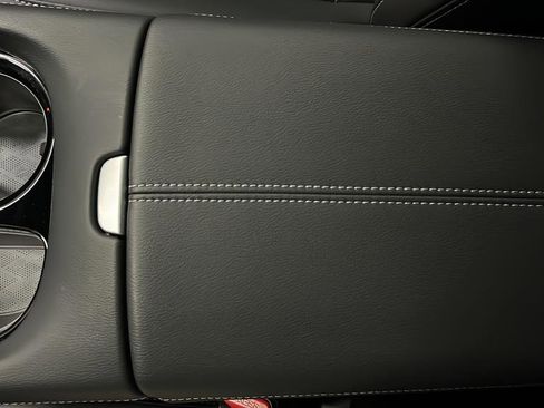 Used 2025 Nissan Murano SV AWD/4WD image 19