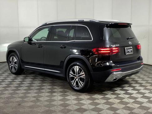 New 2026 Mercedes-Benz GLB 250 4MATIC image 3