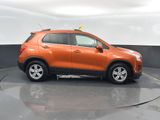 Used 2015 Chevrolet Trax LT w/ LT Sun and Sound Package image 4