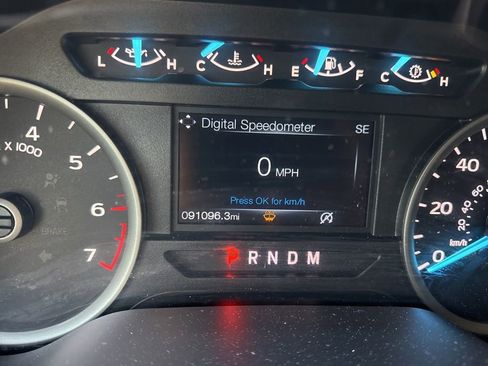 Used 2019 Ford F150 XLT w/ Equipment Group 302A Luxury AWD/4WD image 12