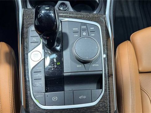 Used 2022 BMW 430i Convertible w/ Convenience Package image 33