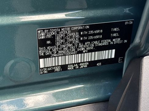 Used 2026 Toyota RAV4 FWD image 30