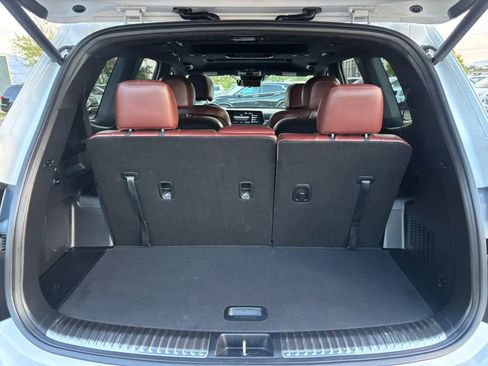 Used 2025 Kia Telluride SX Prestige AWD/4WD image 21