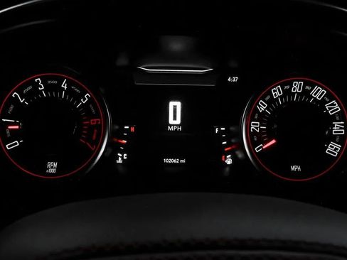 Used 2017 Dodge Challenger R/T RWD image 23
