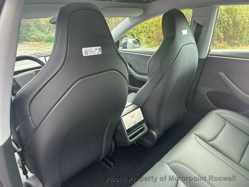 Used 2025 Tesla Model 3 Performance image 21