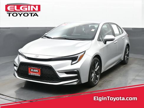 Used 2024 Toyota Corolla SE w/ SE Convenience Package image 1