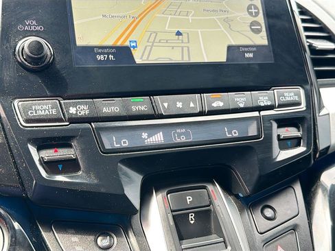 Used 2023 Honda Odyssey Touring image 16