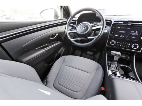 Used 2023 Hyundai Santa Cruz SEL AWD/4WD image 11